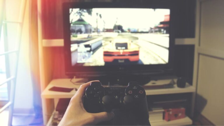 Are You Bored to Play Games Alone Google Might Help You